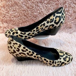 Cole Haan Nike Air Leopard Calf Hair Wedges Pumps Heels Women’s size 8 Like New